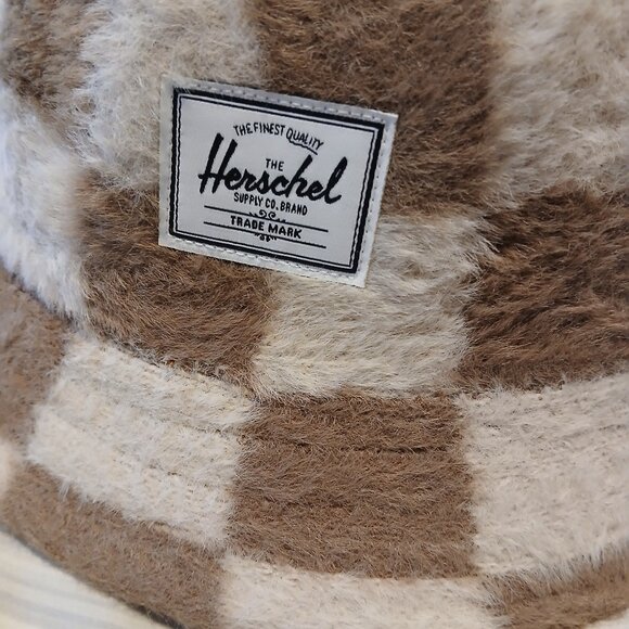 *Rare* Herschel Supply, Henderson Faux Mohair Bucket Hat - Picture 2 of 5